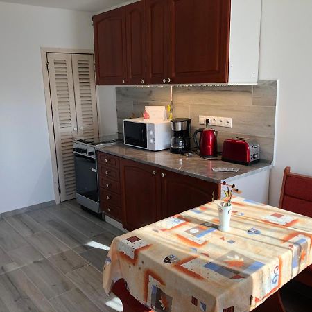 Leander Apartman Balatonakali Zewnętrze zdjęcie