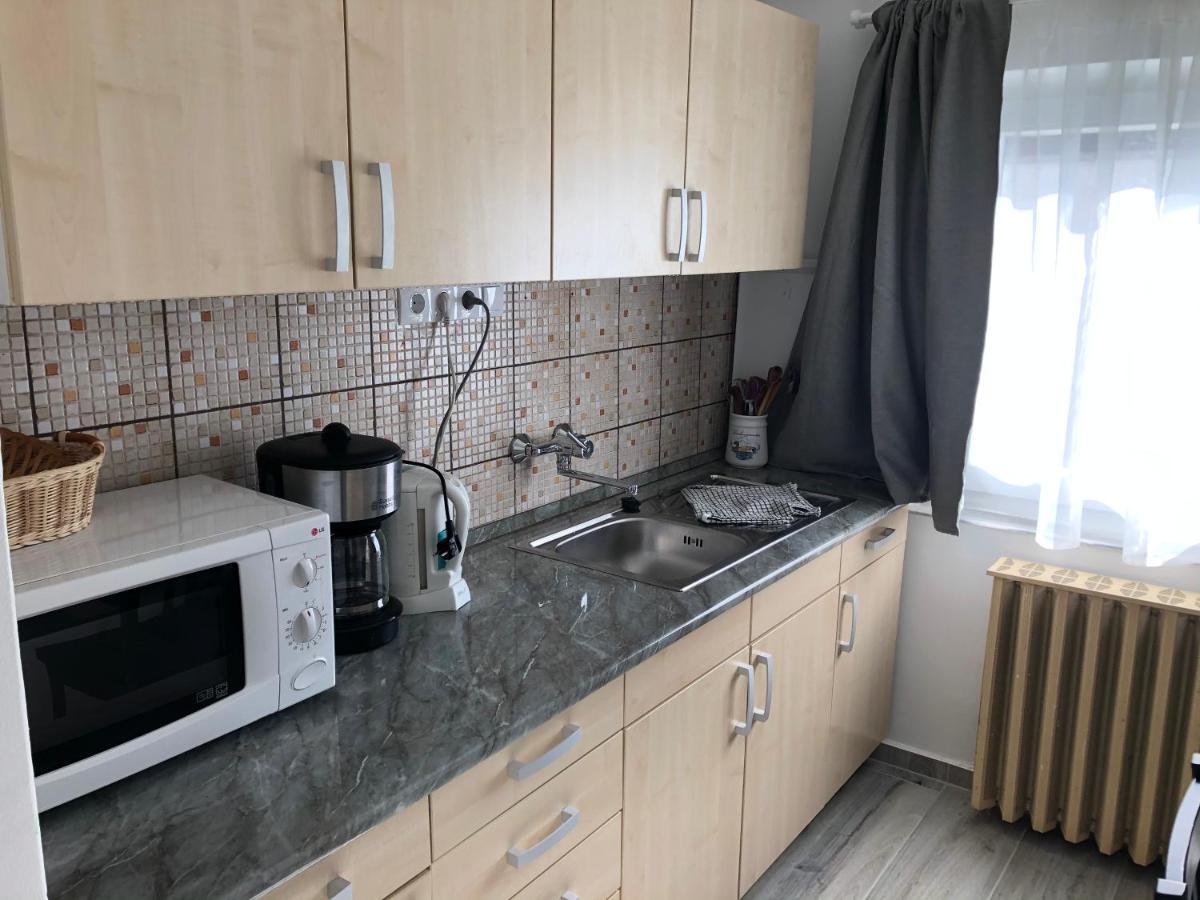 Leander Apartman Balatonakali Zewnętrze zdjęcie