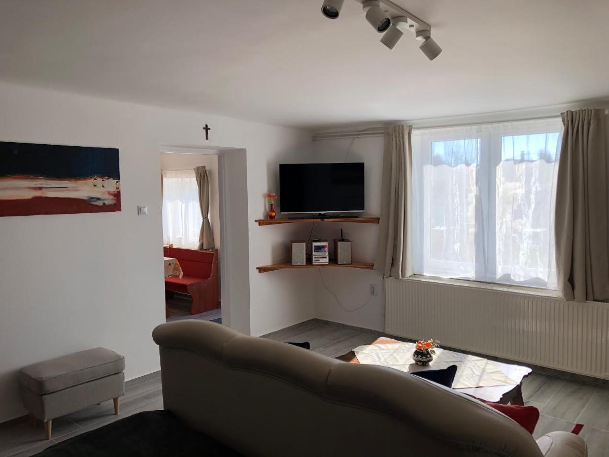 Leander Apartman Balatonakali Zewnętrze zdjęcie